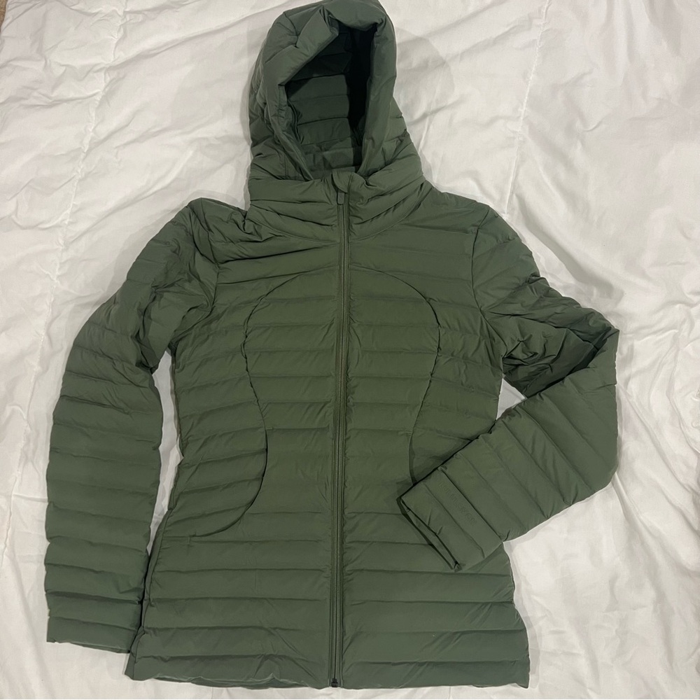 lululemon athletica Olive Puffer Jacket